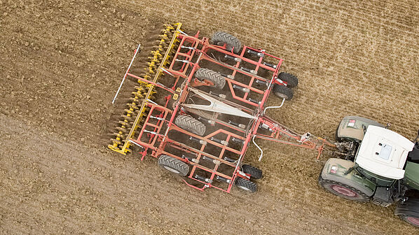 Bodenbearbeitung Grubber
