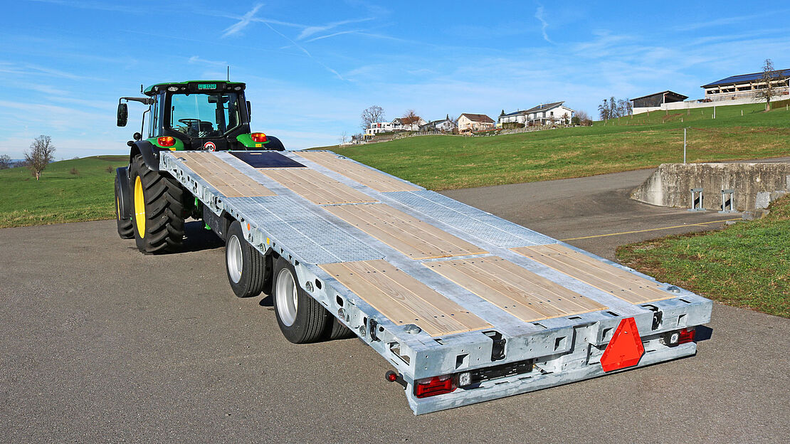 Plattformanhänger Multitrailer